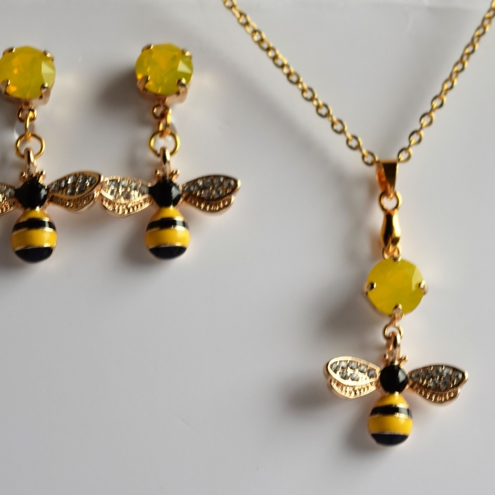 Bees Jewelry Set, Spring Accessories - Picture 3 of 8